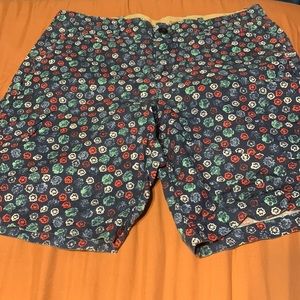 Mens 33 Floral Pattern Shorts